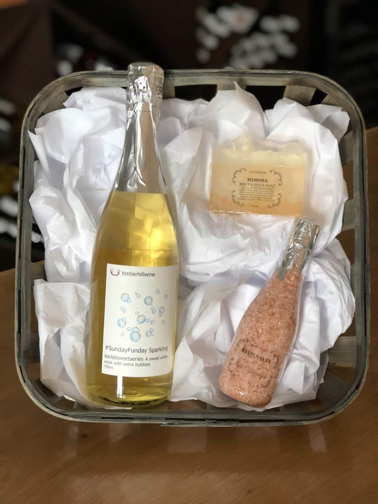 Champagne Bubble Bath Gift Basket